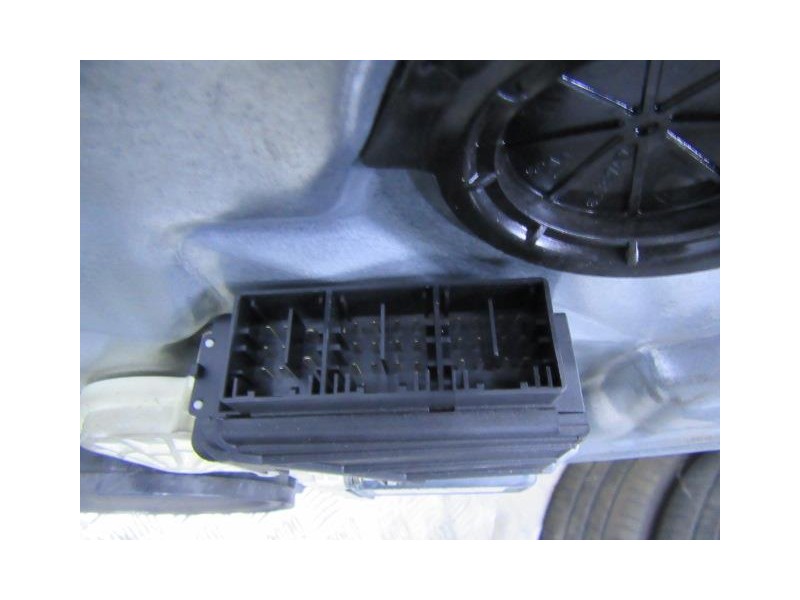 Recambio de elevalunas elec. del. izq. : seat ibiza : 1.4 g (74,78cv) [2004] para seat ibiza 1.4 g referencia OEM IAM 6L3837751L