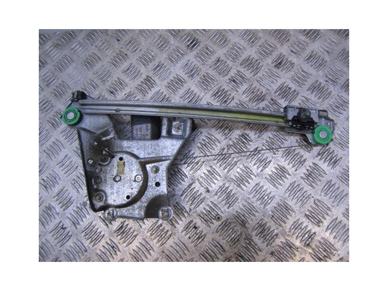 Recambio de elevalunas elec. tra. dch. : audi 100 : 2.3 g (133,24cv) [1993] para audi 100 2.3 g referencia OEM IAM ELECTRICO  