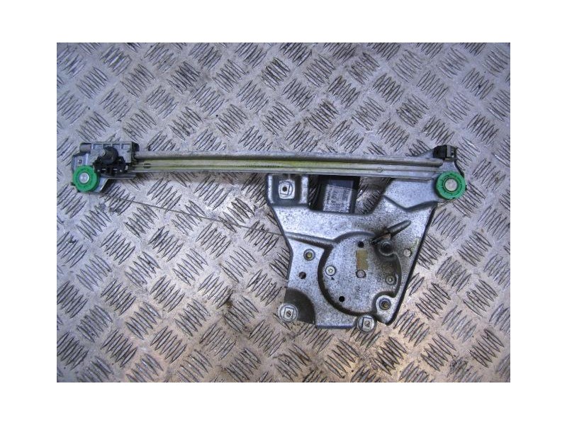 Recambio de elevalunas elec. tra. izq. : audi 100 : 2.3 g (133,24cv) [1993] para audi 100 2.3 g referencia OEM IAM ELECTRICO  