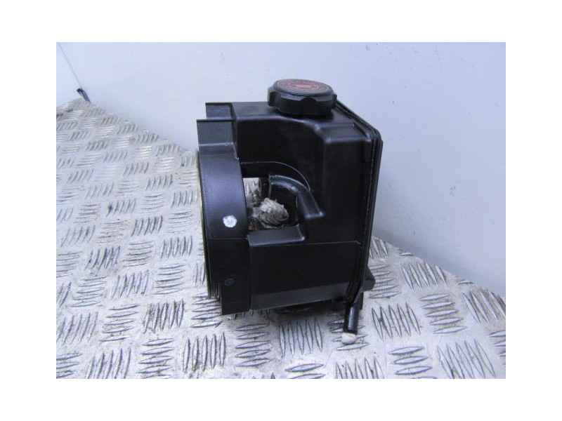 Recambio de bomba dirección : citroen xsara : 1.6 g (108,77cv) [2002] para citroen xsara 1.6 g referencia OEM IAM 9641267380  