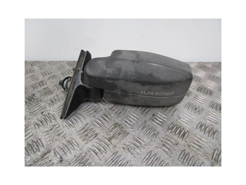Recambio de retrovisor izq : alfa romeo 33 : 1.5 g [1986] para alfa romeo 33 1.5 g referencia OEM IAM MANUAL  