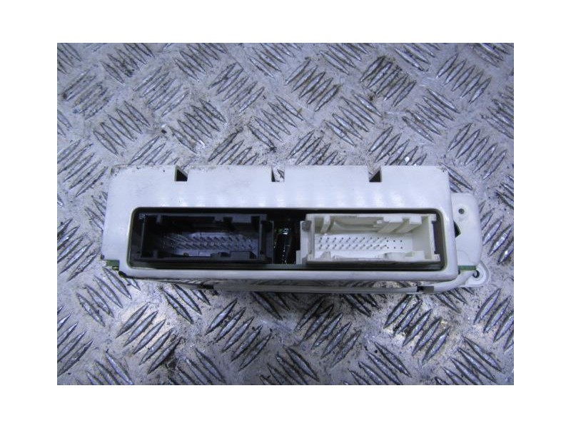 Recambio de mandos calefaccion : ford mondeo : 2.0 tdci (130,52cv) [2002] para ford mondeo 2.0 tdci referencia OEM IAM 2S7H18C61