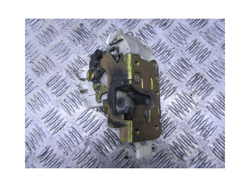 Recambio de cerradura pta. tras. izq. : ford mondeo : 2.0 tdci (130,52cv) [2002] para ford mondeo 2.0 tdci referencia OEM IAM   