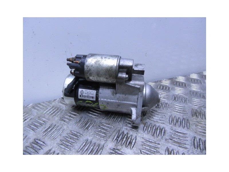 Recambio de motor arranque : renault megane : 1.5 d (106,05cv) [2008] para renault megane 1.5 d referencia OEM IAM 8200584675-A 