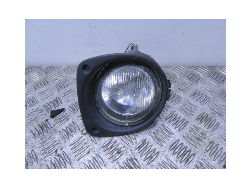 Recambio de antiniebla dcho. : renault clio : 1.4 g (74,78cv) [2000] para renault clio 1.4 g referencia OEM IAM   