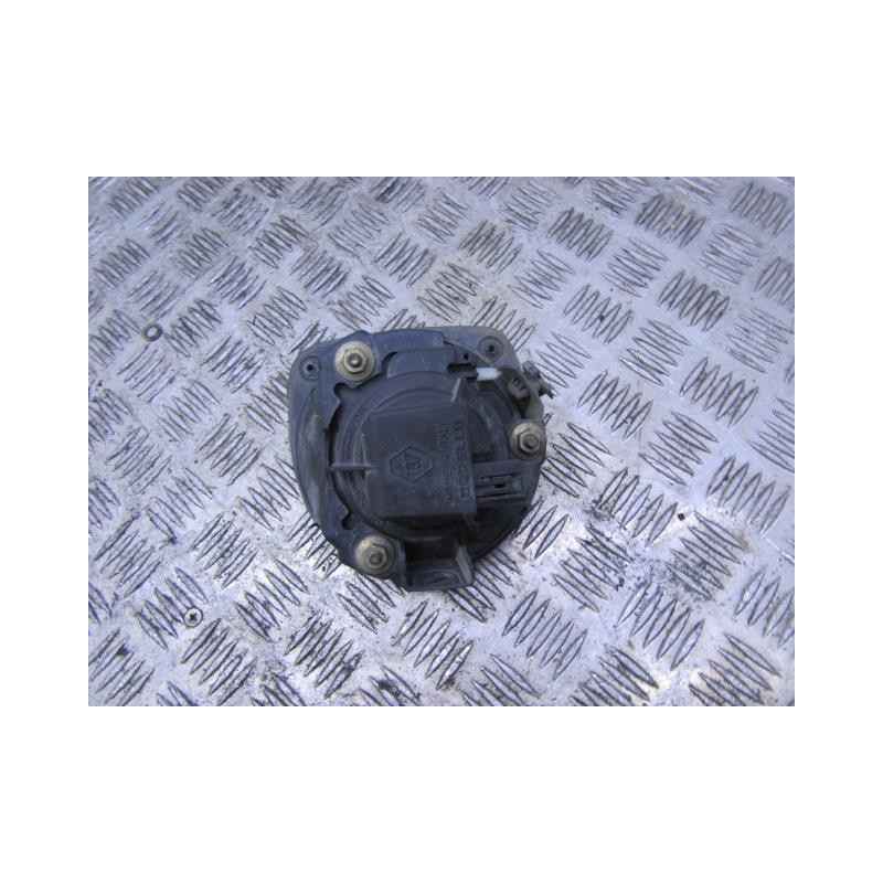 Recambio de antiniebla izq. : renault clio : 1.4 g (74,78cv) [2000] para renault clio 1.4 g referencia OEM IAM   