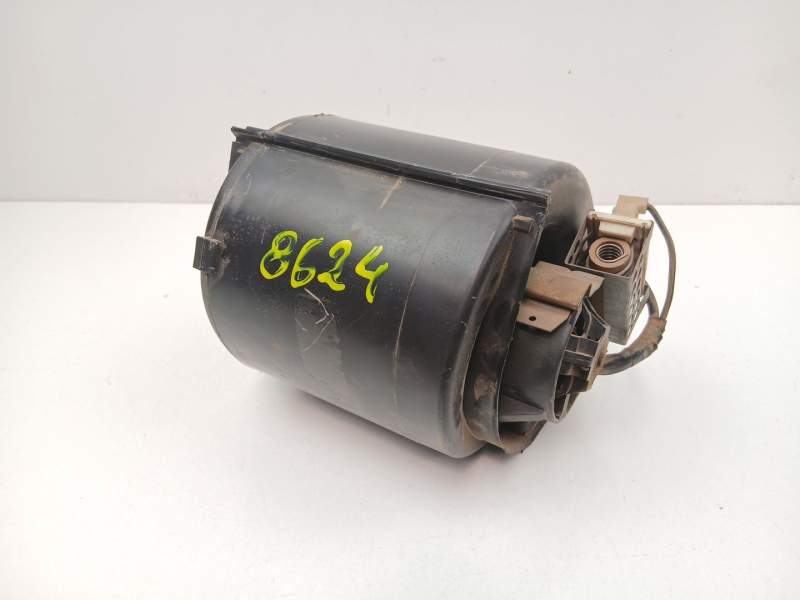 Recambio de motor calefaccion para ford fiesta ii (fbd) 1.1 (fbd) referencia OEM IAM 84FB18527BA  