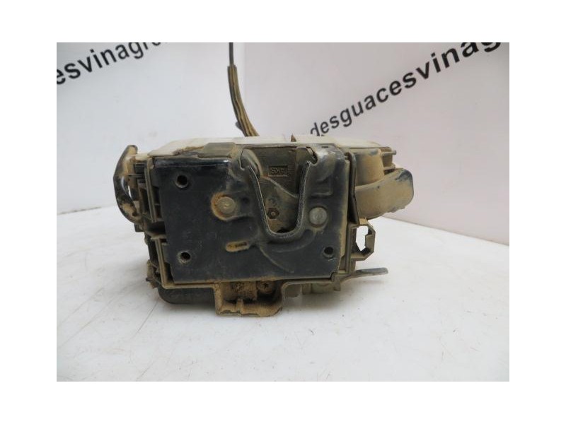 Recambio de cerradura pta. del. dch. : seat ibiza : 1.4 g -akk (59,84cv) 5p [1999] para seat ibiza 1.4 g -akk referencia OEM IAM