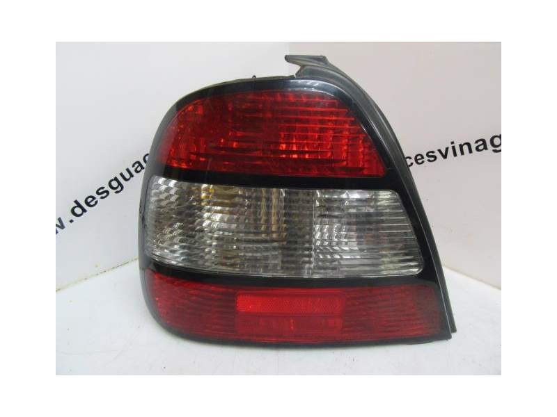 Recambio de piloto trasero izquierdo para daewoo leganza (klav) 2.0 16v referencia OEM IAM 96206578  