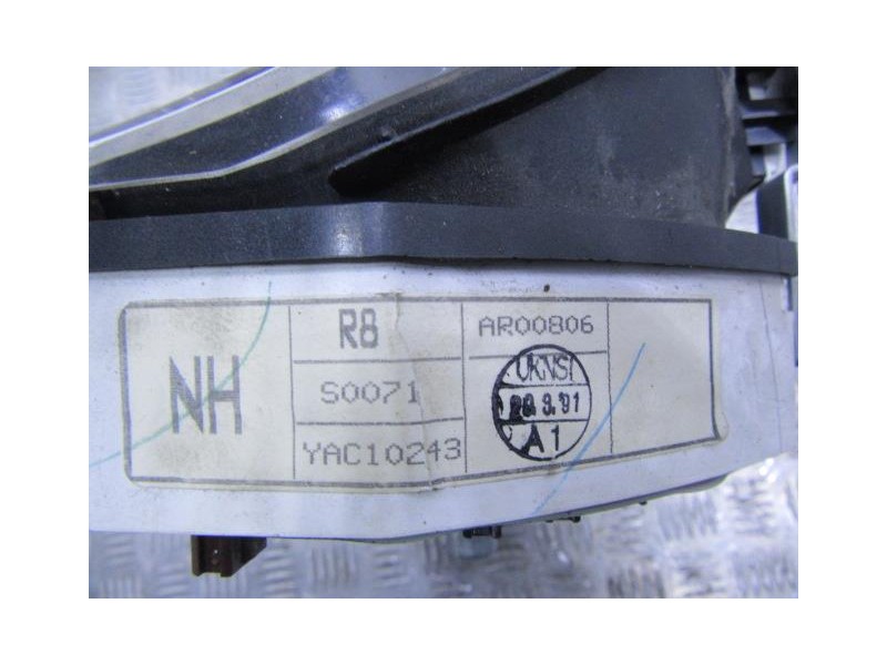 Recambio de cuadro instrumentos : rover 414 : 1.4 g (95,17cv) [1970] para rover  414 1.4 g referencia OEM IAM YAC10243  