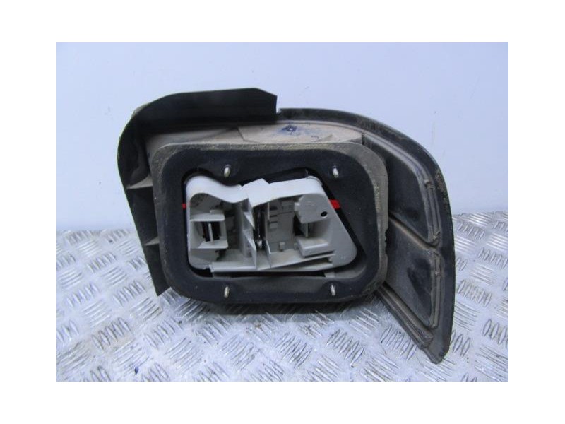 Recambio de piloto trasero izq. : rover 414 : 1.4 g (95,17cv) [1970] para rover  414 1.4 g referencia OEM IAM   