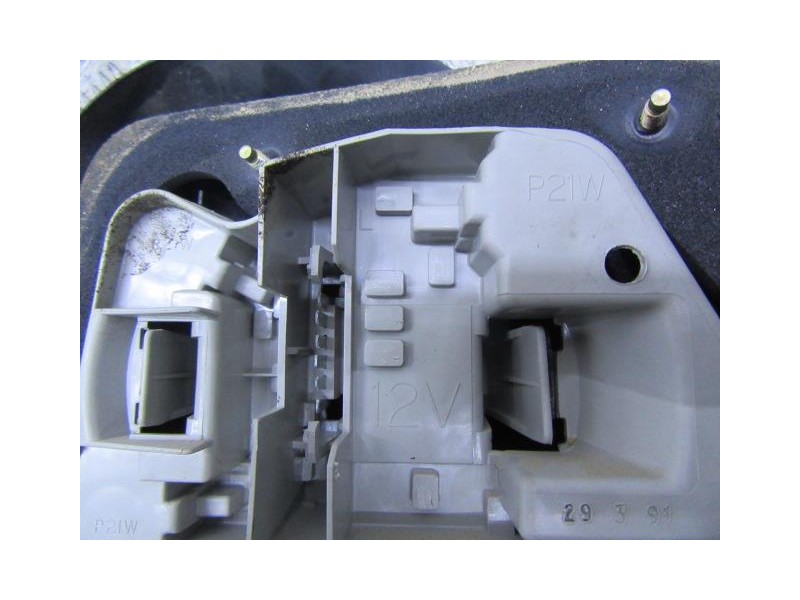 Recambio de piloto trasero izq. : rover 414 : 1.4 g (95,17cv) [1970] para rover  414 1.4 g referencia OEM IAM   