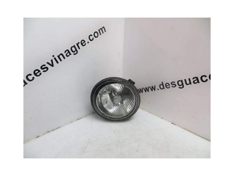 Recambio de antiniebla izquierdo para renault clio 1.1 g/d7f g7 referencia OEM IAM   