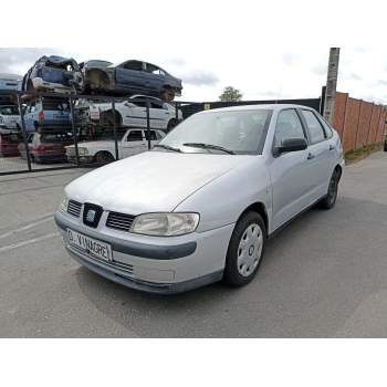 SEAT CORDOBA BERLINA (6K2)