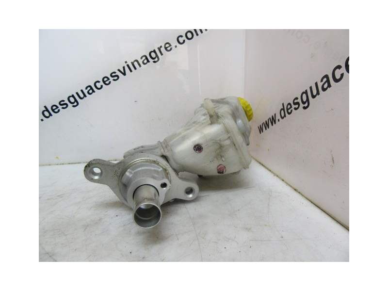 Recambio de bomba de freno para fiat punto 1.3 td referencia OEM IAM 77365715  