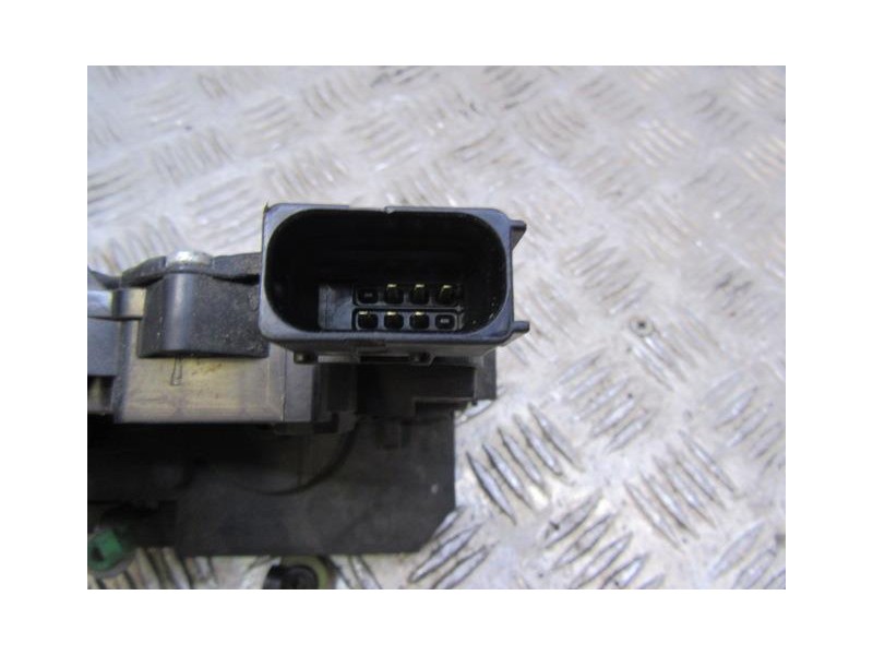 Recambio de cerradura pta. del. izq. : fiat punto : 1.3 jtd (74,78cv) [2008] para fiat punto 1.3 jtd referencia OEM IAM 51797557