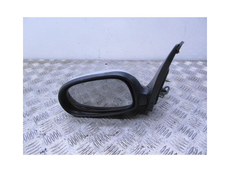 Recambio de retrovisor izq : nissan almera : 1.8 g -qg18 (114,21cv) 4p [2001] para nissan almera 1.8 g -qg18 referencia OEM IAM 