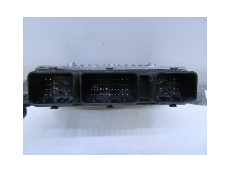 Recambio de centralita : ford fiesta : 1.4 tdci (67,98cv) [2005] para ford fiesta 1.4 tdci referencia OEM IAM 5WS40241B-T6S61-12