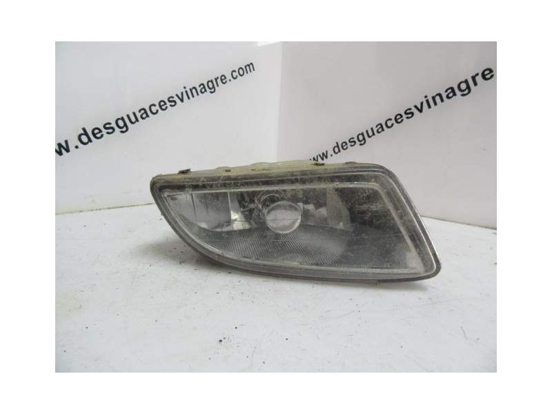 Recambio de antiniebla derecho para hyundai coupe i (rd) 2.0 16v referencia OEM IAM 9220227500  
