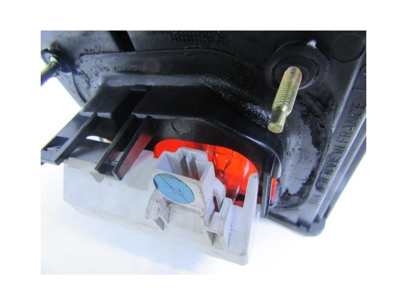 Recambio de piloto trasero izq. : nissan primera : 2.0 g (121cv) [1993] para nissan primera 2.0 g referencia OEM IAM   