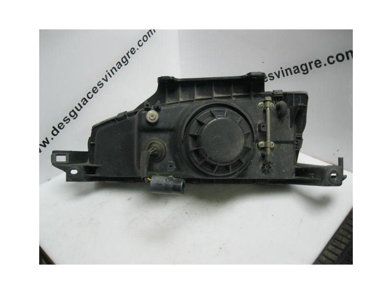 Recambio de faro dcho. : hyundai lantra : 1.8 g 4cn (126,48cv) 4p [1993] para hyundai lantra 1.8 g 4cn referencia OEM IAM   