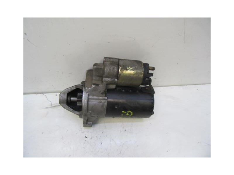 Recambio de motor arranque : ford fiesta : 1.3 g (69,34cv) [2003] para ford fiesta 1.3 g referencia OEM IAM 0001107410BOSH  