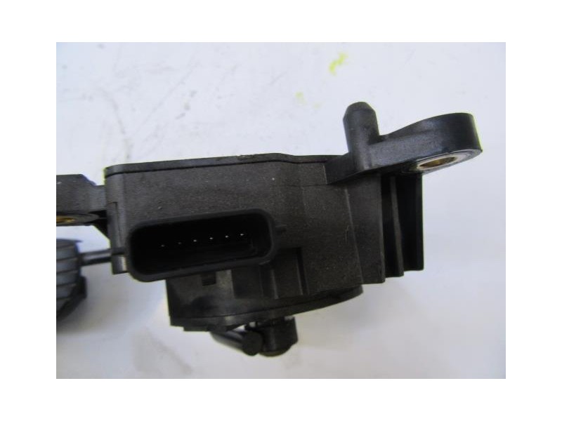 Recambio de potenciómetro aceleración : nissan micra : 1.2 g (80,22cv) [2003] para nissan micra 1.2 g referencia OEM IAM 18002AX