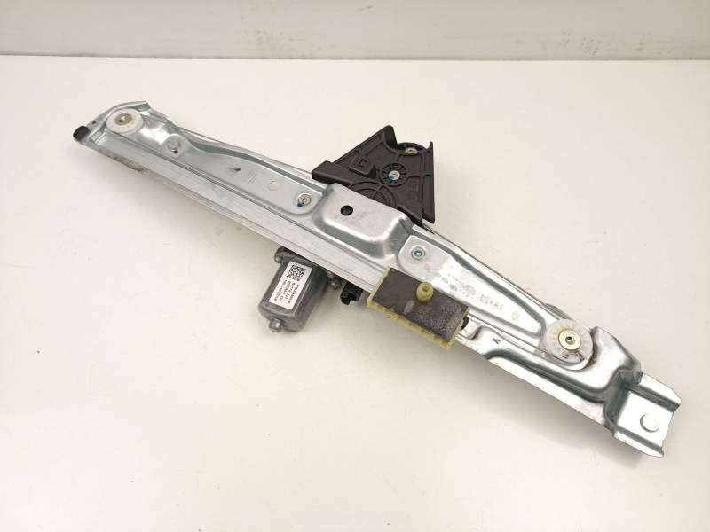 Recambio de elevalunas trasero derecho para dacia sandero iii 1.0 tce 100 eco-g referencia OEM IAM 827201979R  