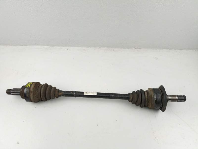 Recambio de transmision trasera izquierda para bmw 320 f31 xdrive ranchera referencia OEM IAM 7597681A104  