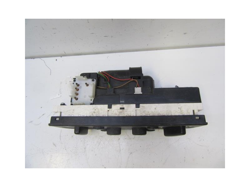 Recambio de mandos calefaccion : bmw 318 : 1.8 g (115,57cv) 4p [1993] para bmw  318 1.8 g referencia OEM IAM   