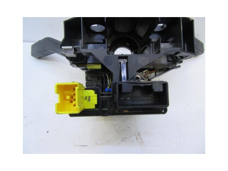 Recambio de mando luces y limpias : volkswagen touran : 1.9 tdi (100,61cv) [2003] para volkswagen touran 1.9 tdi referencia OEM 