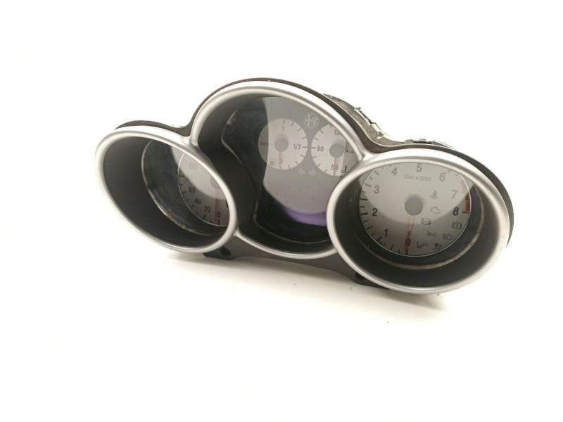 Recambio de cuadro instrumentos para alfa romeo 147 1.6 g referencia OEM IAM 735374402 110008953052 