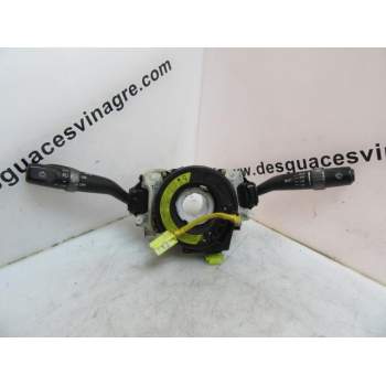 MANDO LUCES Y LIMPIAS 8465253010 8414053030