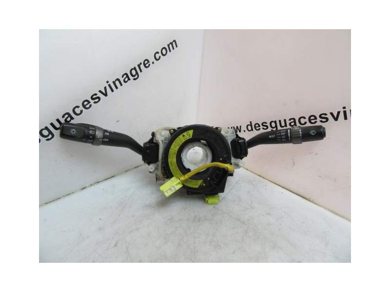 Recambio de mando luces y limpias para lexus is 3.0 g automatico4p referencia OEM IAM 8465253010  8414053030