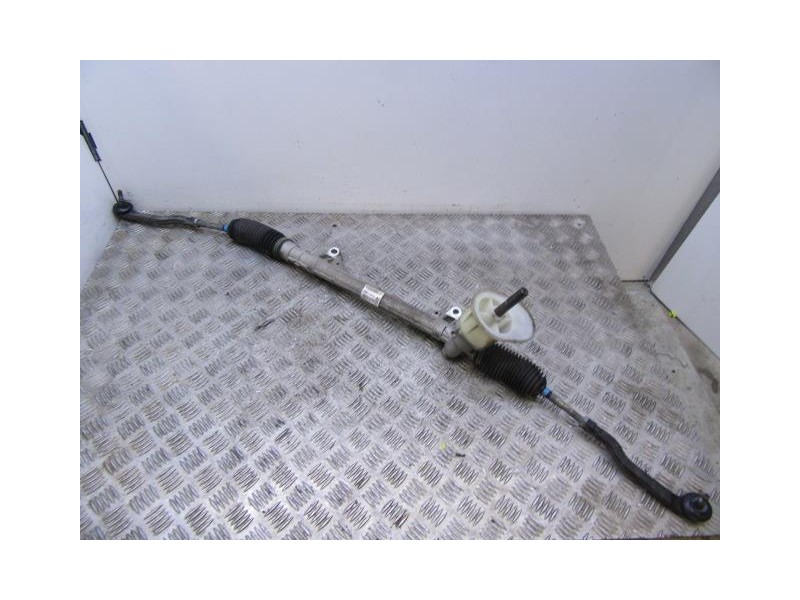 Recambio de direccion mecanica : nissan micra : 1.2 g (80,22cv) [2003] para nissan micra 1.2 g referencia OEM IAM 48001-AX701  