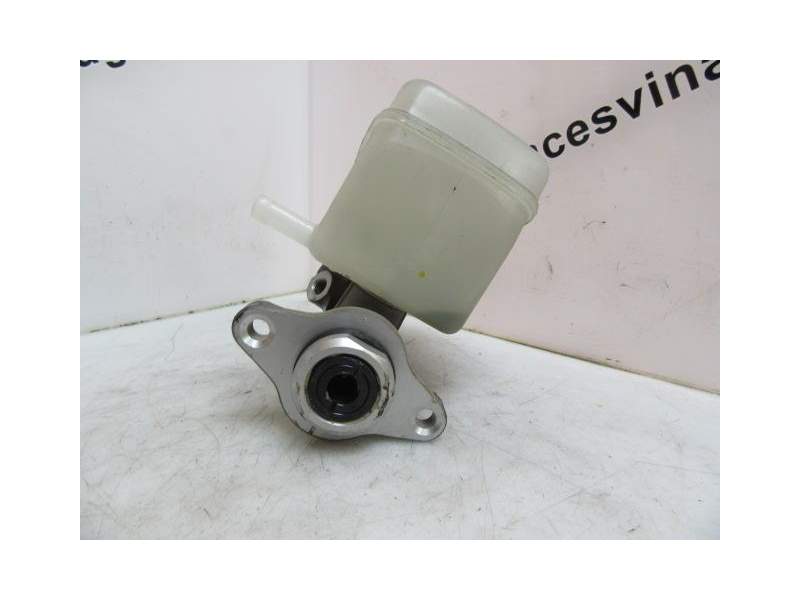 Recambio de bomba de freno para lexus is 3.0 g automatico4p referencia OEM IAM 4720153160  