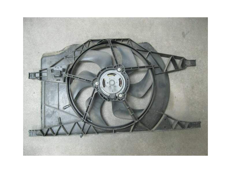 Recambio de electroventilador para renault laguna 1.6 g 16v /k4m d7 (107 cv) referencia OEM IAM   