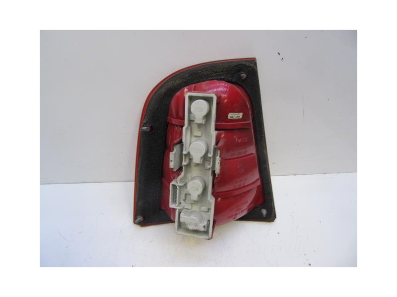 Recambio de piloto trasero dch. : skoda octavia : 1.9 tdi (130,52cv) fr [2003] para skoda octavia 1.9 tdi fr referencia OEM IAM 