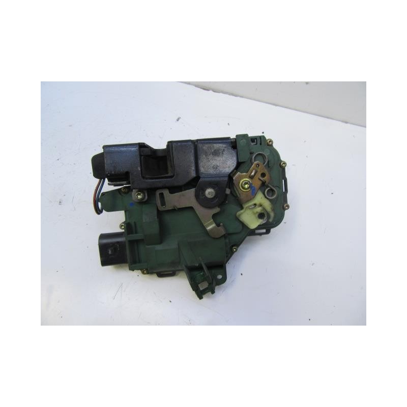 Recambio de cerradura pta. del. izq. : skoda octavia : 1.9 tdi (130,52cv) fr [2003] para skoda octavia 1.9 tdi fr referencia OEM