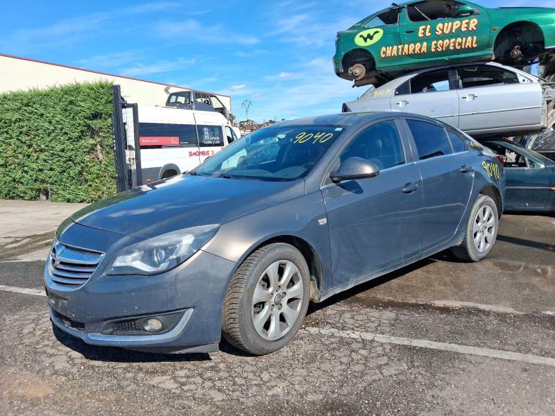 OPEL INSIGNIA A SEDÁN (G09)