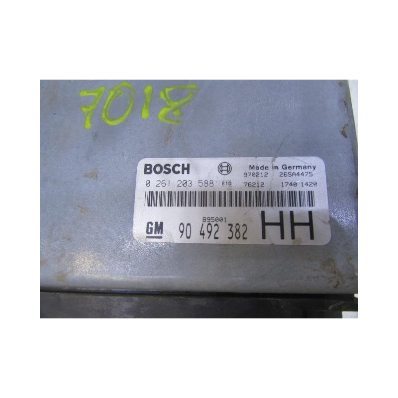 Recambio de centralita : opel omega : 2.5 g (169,95cv) [1997] para opel omega 2.5 g referencia OEM IAM 0261203588  