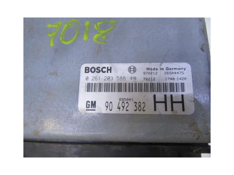 Recambio de centralita : opel omega : 2.5 g (169,95cv) [1997] para opel omega 2.5 g referencia OEM IAM 0261203588  