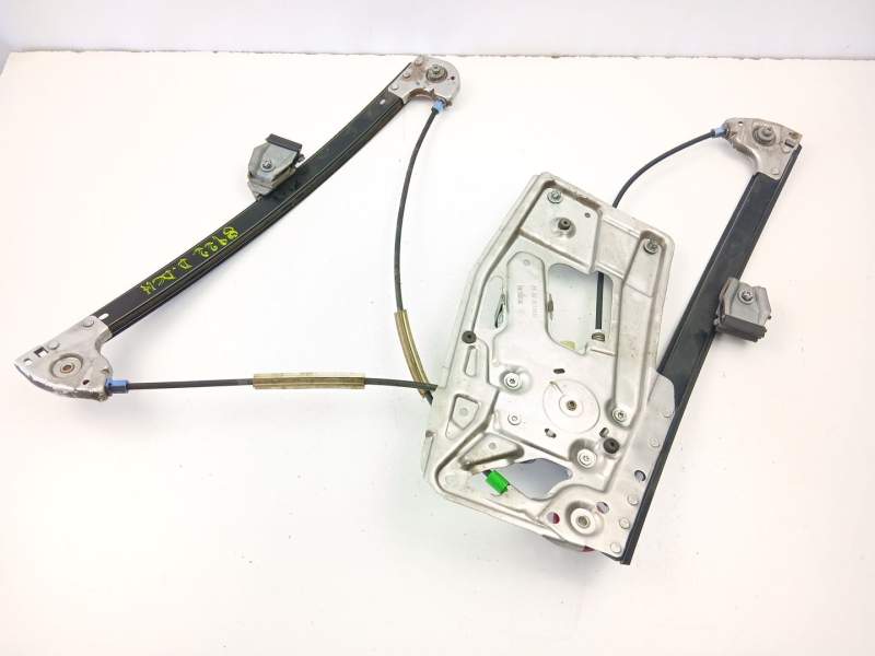 Recambio de elevalunas delantero derecho para bmw 5 (e39) 525 tds referencia OEM IAM 51338159832  