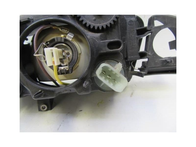 Recambio de faro dcho. : lancia delta : 1.6 g (103,33cv) [1998] para lancia delta 1.6 g referencia OEM IAM   