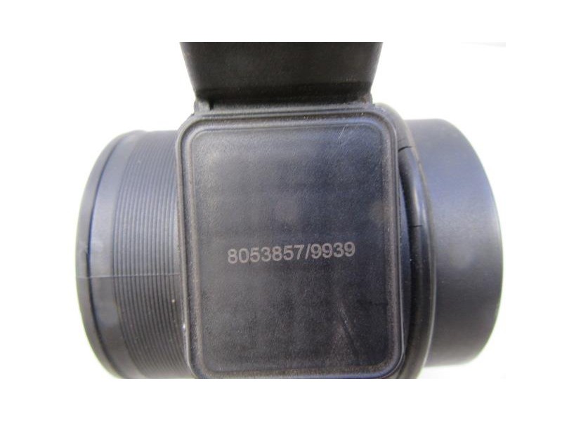 Recambio de caudalimetro : citroen c5 : 2.0 hdi (108,77cv) [2001] para citroen c5 2.0 hdi referencia OEM IAM 8053857/9939  