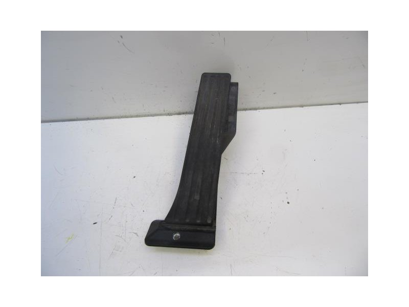 Recambio de potenciómetro aceleración : bmw 118 : 2.0 td (142,76cv) 6v [2011] para bmw  118 2.0 td 6v referencia OEM IAM 009379-