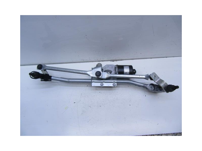 Recambio de motor limpia delantero : bmw 118 : 2.0 td (142,76cv) 6v [2011] para bmw  118 2.0 td 6v referencia OEM IAM   