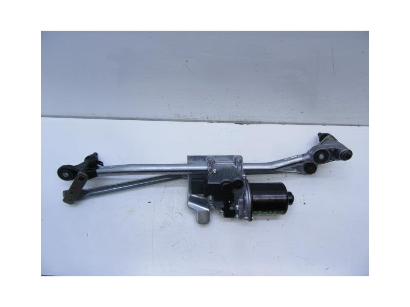 Recambio de motor limpia delantero : bmw 118 : 2.0 td (142,76cv) 6v [2011] para bmw  118 2.0 td 6v referencia OEM IAM   