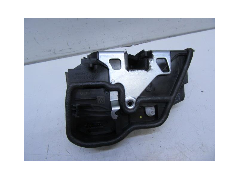 Recambio de cerradura pta. tras. izq. : bmw 118 : 2.0 td (142,76cv) 6v [2011] para bmw  118 2.0 td 6v referencia OEM IAM 7229459