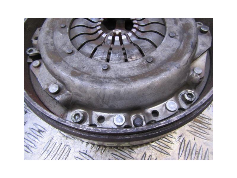 Recambio de embrague bimasa (maza y embrague) : bmw 318 : 1.7 td (89,73cv) [1997] para bmw  318 1.7 td referencia OEM IAM   